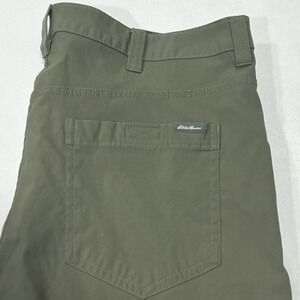 Eddie‎ Bauer Men Green Convertible Tech Pants Zip Off Hiking Trouser Size 38X29